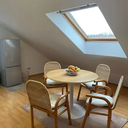 Ferienwohnung Fam. Albert Heuchelheim-Klingen Buitenkant foto
